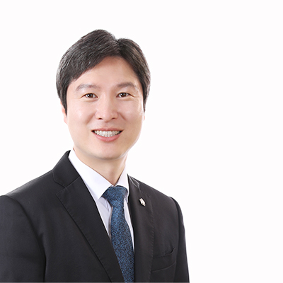 김해영 대표 변호사 상체만 보이는 프로필