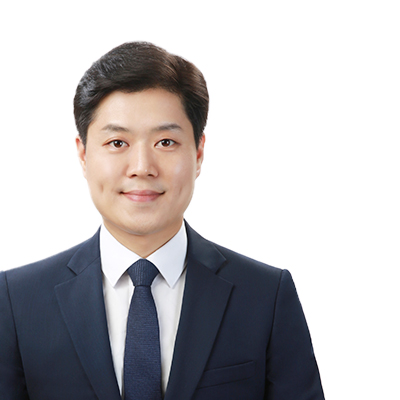 남명진 파트너 변호사 상체만 보이는 프로필