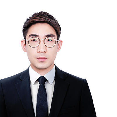 김정환 파트너 변호사 상체만 보이는 프로필